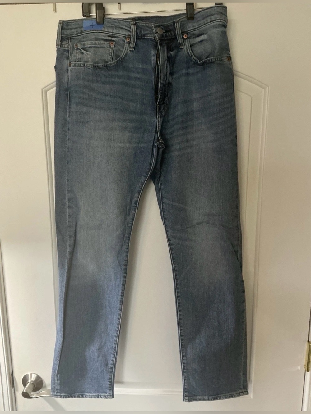 Size 34 x 32 - Levi & Strauss Levi’s 502 Medium Wash Denim Taper Premium Jeans